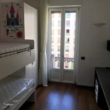 Piazza Argentina The House Apartamento Milán