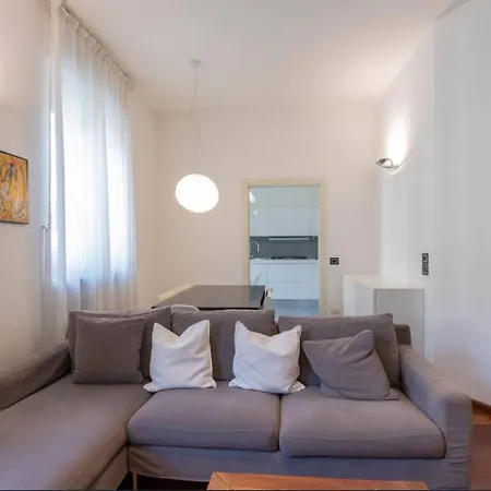 Piazza Argentina The House Apartamento Milán